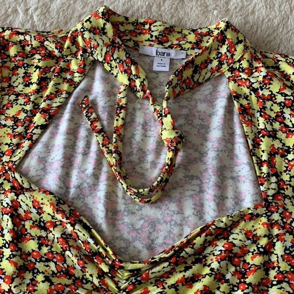 Bar III  blouse floral size large - Picture 7 of 16
